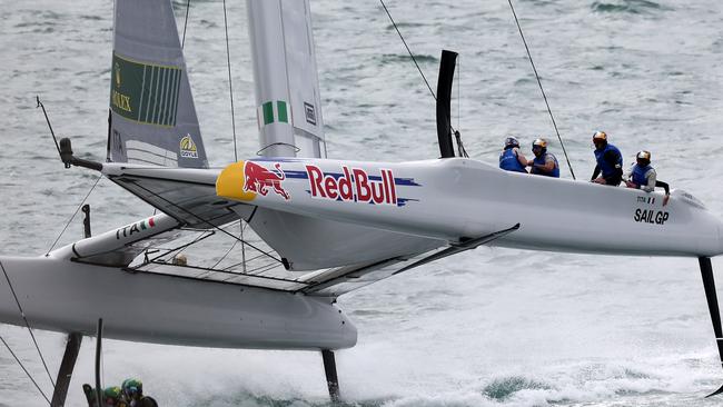 AUCKLAND, NEW ZEALAND - JANUARY 19: Team Italy competes during SailGP Auckland on January 19, 2025 in Auckland, New Zealand. (Photo by Phil Walter/Getty Images)