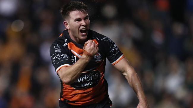 Broncos recruit Jock Madden wants to team up in the halves with Adam Reynolds in 2023. Picture: Getty Images.