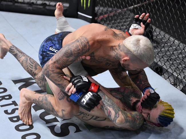 Marlon Vera finishes an injured O'Malley in 2020. Picture: Getty Images