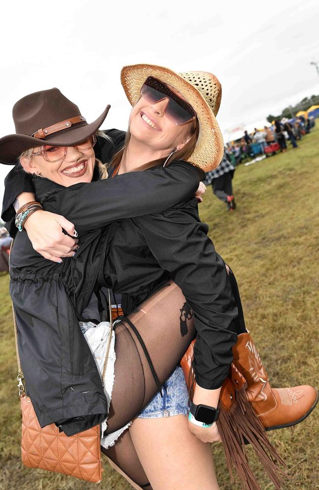 Ashleigh Griffiths and Rin Jane at Lighthouse Country Music Festival, Burnett Heads. Picture: Patrick Woods.