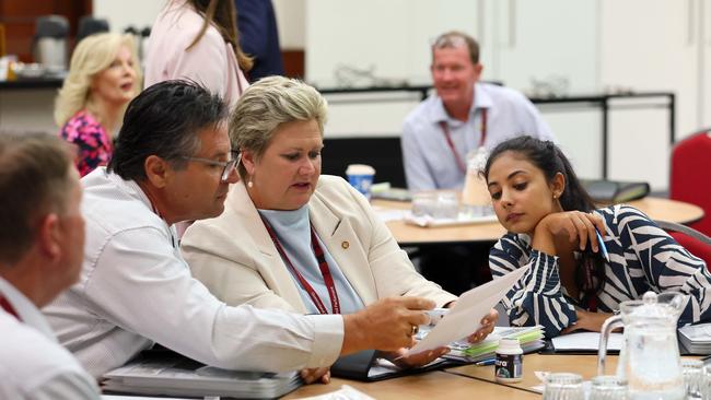 Queensland’s newly elected MPs were addressed by clerk of parliament Neil Laurie at a meeting at parliament house this week. Picture: Tertius Pickard