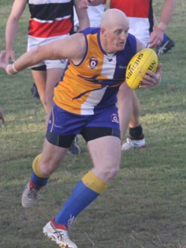 29/03/2023 - Klint Wagstaff (with the ball) brings plenty of experience to the ATW Eagles. Picture: Samantha Hayhoe