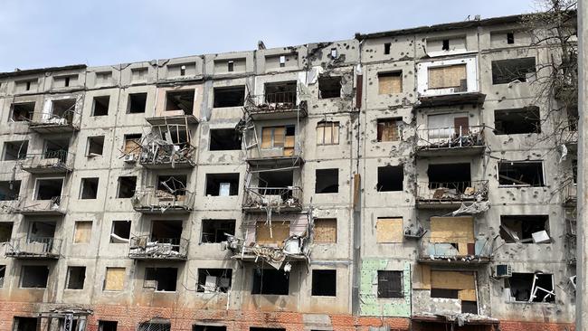 Damaged apartment block near military hospital in Kramatorsk, Ukraine, Picture Craig Jurisevic