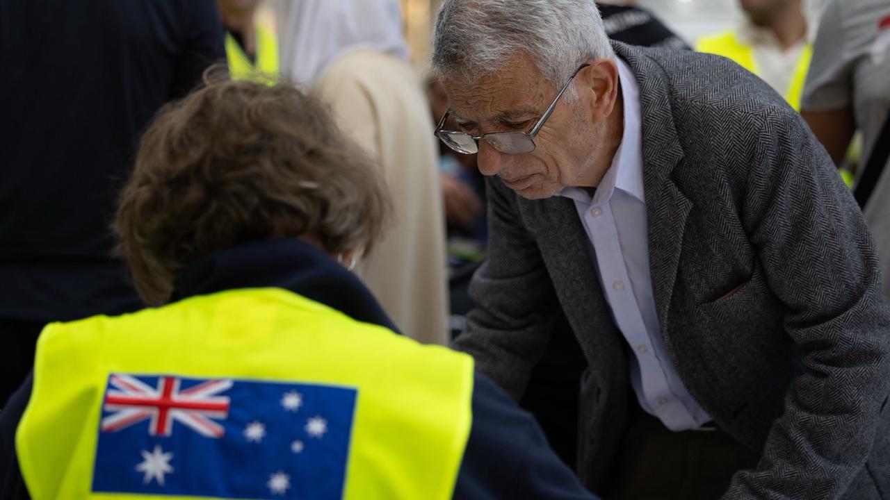 Relief as Aussies return home from war zone