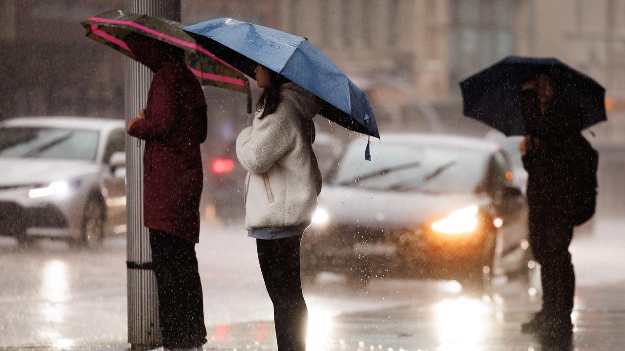 First taste of wild weekend weather wreaks havoc in Sydney, regional ...