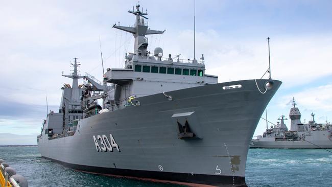 Auxiliary Oiler Replenisher NUSHIP Stalwart prepares to berth at Fleet Base West in Western Australia.