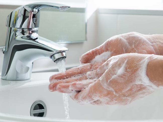 Washing your hands and then rubbing hand sanitiser helps protect against coronavirus.