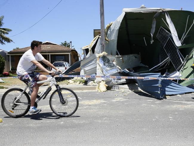 Sydney storm: Kurnell worst affected by tornado-strength storm | Daily ...