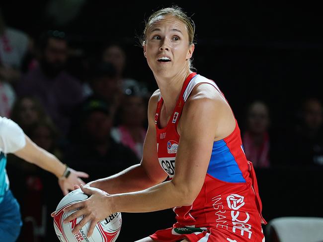 ADELAIDE, AUSTRALIA - APRIL 20: Paige Hadley of the Swifts during the round three Super Netball match between Adelaide Thunderbirds and NSW Swifts at Adelaide Entertainment Centre, on April 20, 2025, in Adelaide, Australia. (Photo by Sarah Reed/Getty Images)