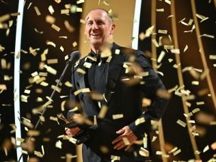 SYDNEY, AUSTRALIA - AUGUST 18: Larry Emdur celebrates winning the Gold Logie Award for Most Popular Personality on Australian Television at the 64th TV WEEK Logie Awards at The Star on August 18, 2024 in Sydney, Australia. (Photo by James Gourley/Getty Images for TV WEEK Logie Awards)