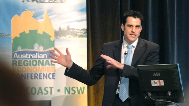 Mark McCrindle speaks at the Australian Regional Economies Conference.