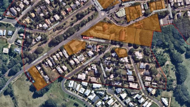 An aerial image showing sites in Bangalow which are currently protected by either a Heritage Conservation Area or a Heritage Item listing (in orange).