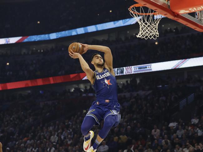 Ben Simmons got to the rim effortlessly in Chicago.