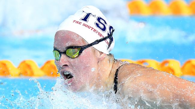 Laura Taylor on her way to victory. Photo: Bradley Kanaris/Getty Images