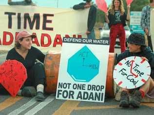 Five arrested at Abbot Point Coal Terminal protest