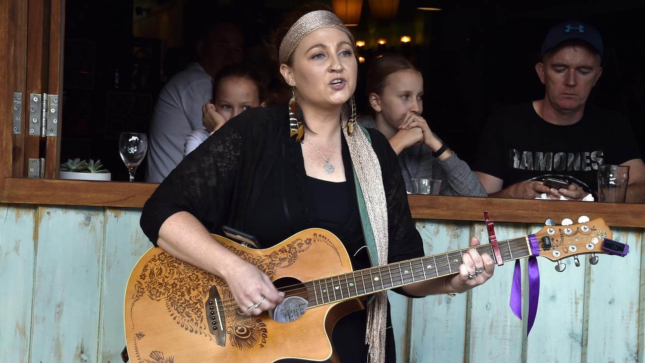 Jaime Lee at the Toowoomba Busking Festival in 2019.