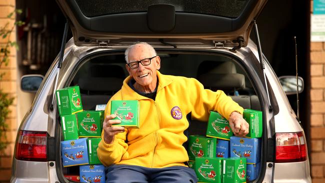 DoSomething Day 2017. Barry Leavett-Brown poses for a photograph at his home in South Penrith. Barry Leavett-Brown is delivering christmas cakes from the back of his car for christmas in July to raise funds for the Lions Club. (AAP Image/Justin Sanson)