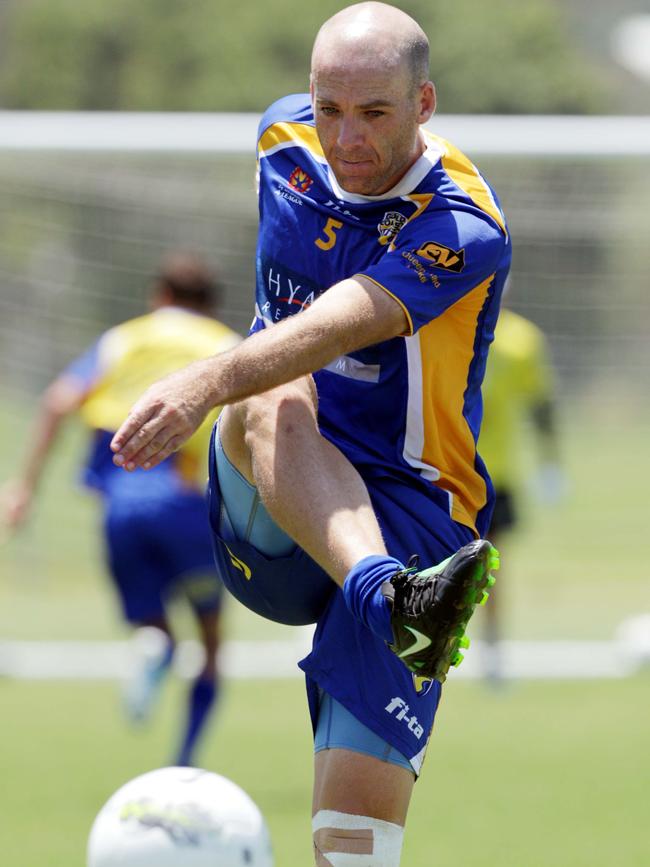 Rees at Gold Coast United training.