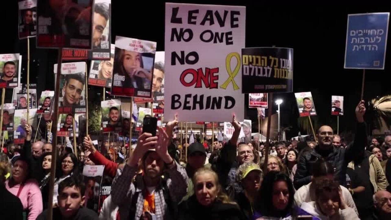 Israeli protesters demand return of remaining hostages in Gaza