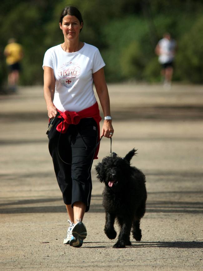 Regular exercisers store fat differently around their middle.