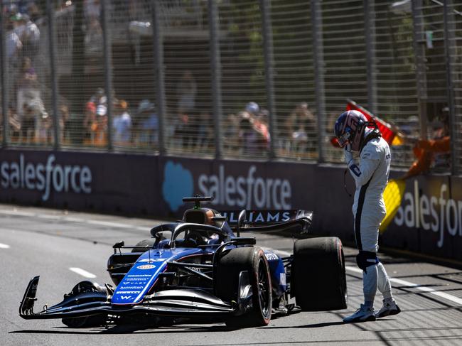 Alex Albon crashes out during FP1 ahead of the F1 Grand Prix of Australia. Picture: Getty Images