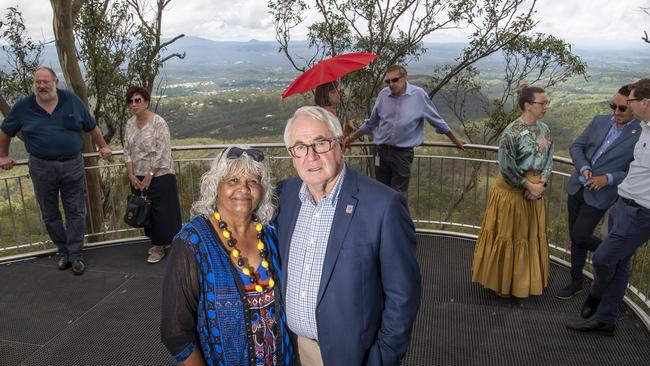 Margaret McCarthy-Pegler and TRC mayor Paul Antonio open the Tobruk Memorial Drive lookout project. Thursday 17th Dec 2020