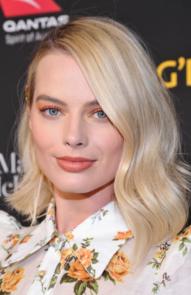 Australians in Los Angeles: Margot Robbie, John Travolta, Rose Byrne ...