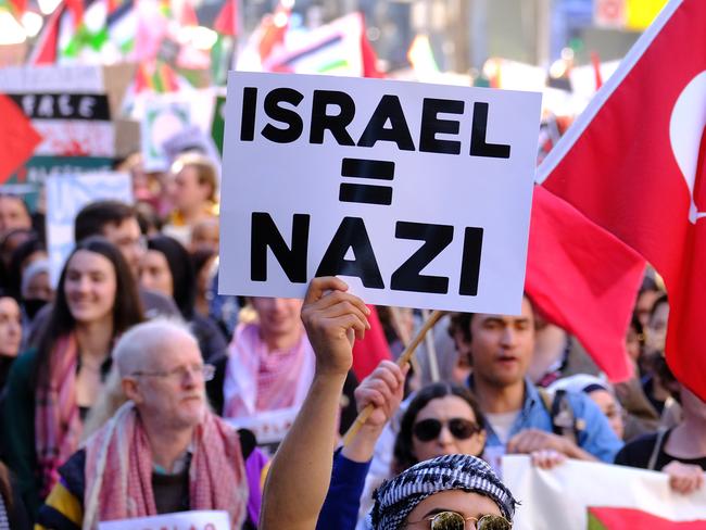 MELBOURNE, AUSTRALIA - NewsWire Photos MAY 22, 2021: Photo of people rlly in support of the Palestinian people in Melbourne  Picture: NCA NewsWire / Luis Ascui