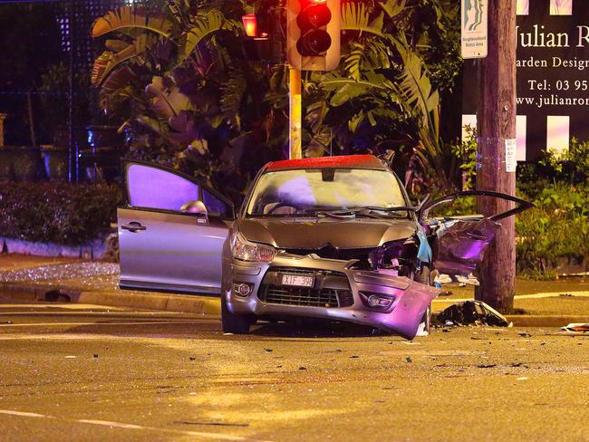 WINDSOR, VICTORIA - JUNE 11: Two people from the car were transported to hospital, one critical. Cnr Williams Rd & Dandenong Rd on June 11, 2018 in Windsor, Victoria. (Photo by Patrick Herve) Fees Exist)