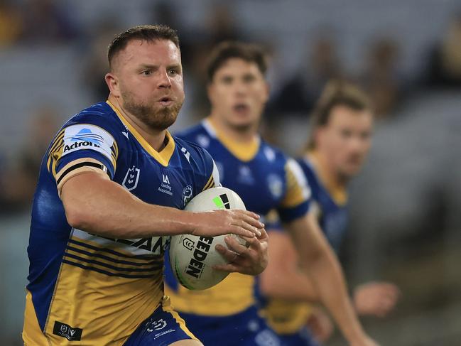 SYDNEY, AUSTRALIA - MAY 01: Nathan Brown of the Eels runs the ball during the round eight NRL match between the Canterbury Bulldogs and the Parramatta Eels at Stadium Australia, on May 01, 2021, in Sydney, Australia. (Photo by Mark Evans/Getty Images)