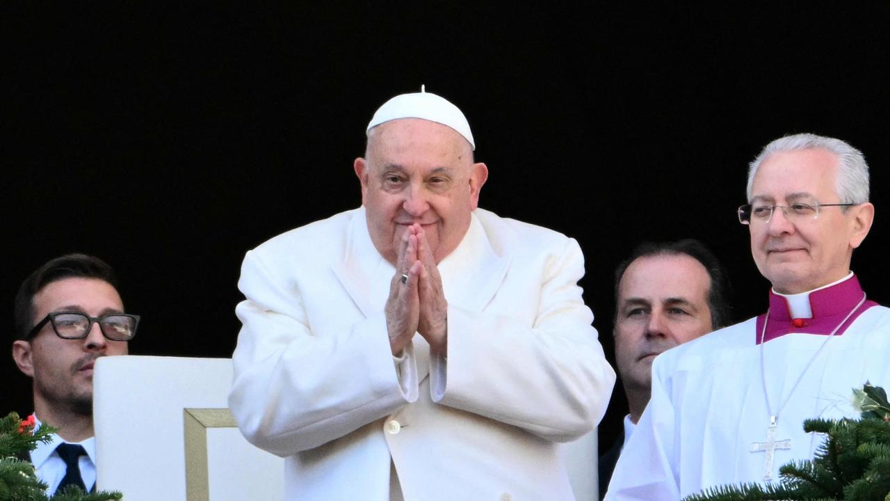 Pope calls for ‘arms to be silenced’ in Christmas appeal