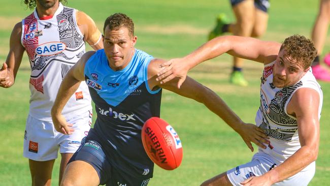 Hassan Ahmat-Watkins battles for the footy against Southern Districts. Picture: Glenn Campbell