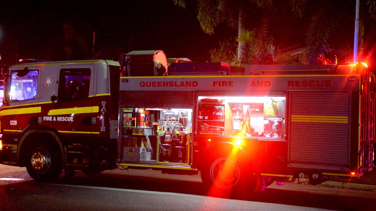 Car “engulfed” by fire on Pacific Motorway at Coomera with dozens of ...