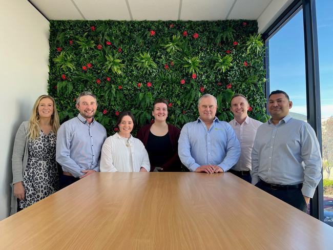 EMBARGO NOV 4: NEWS360 COMMERCIAL: Telstra Business Awards. Vic Winners. Nationwide Waste Solutions team photo. Picture: Supplied