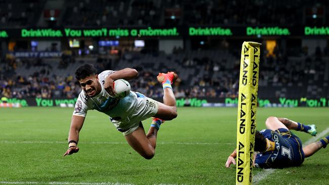 Alofiana Khan-Pereira is looking forward to taking on ‘Denzel’ Watene-Zelezniak. Picture: Getty Images