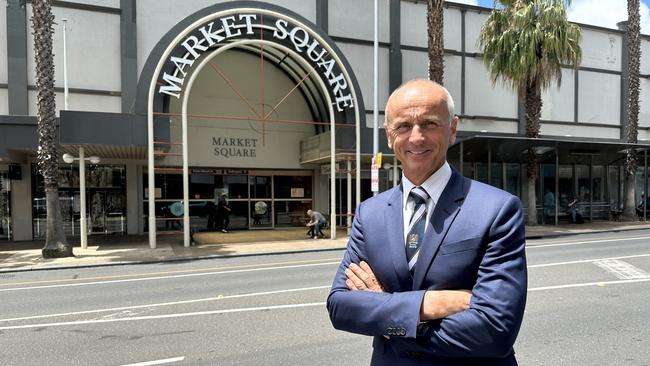 Mayor Stretch Kontelj has invited Market Square owners to a forum to establish a vision for the future of the Geelong CBD.