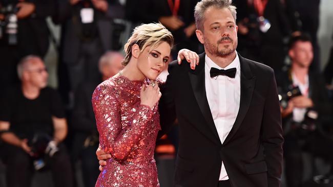 Director Benedict Andrews with Kristen Stewart on the red carpet at the Venice Film Festival. Picture: Theo Wargo/Getty Images)