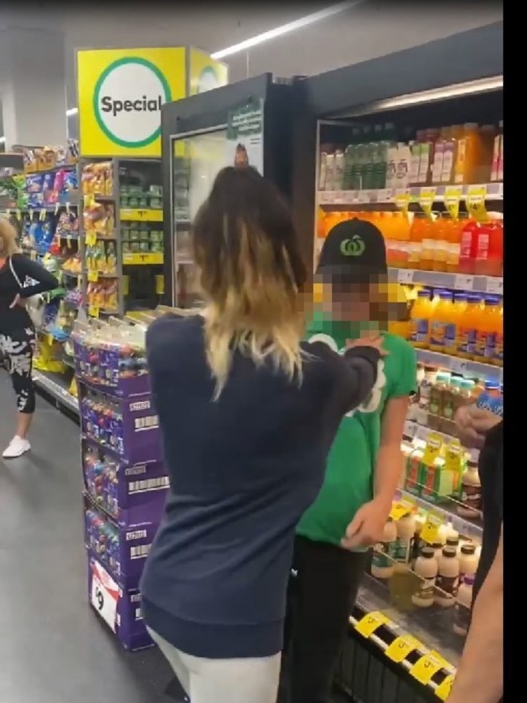 Woolworths Metro staff allegedly abused by teens at Sundale store ...