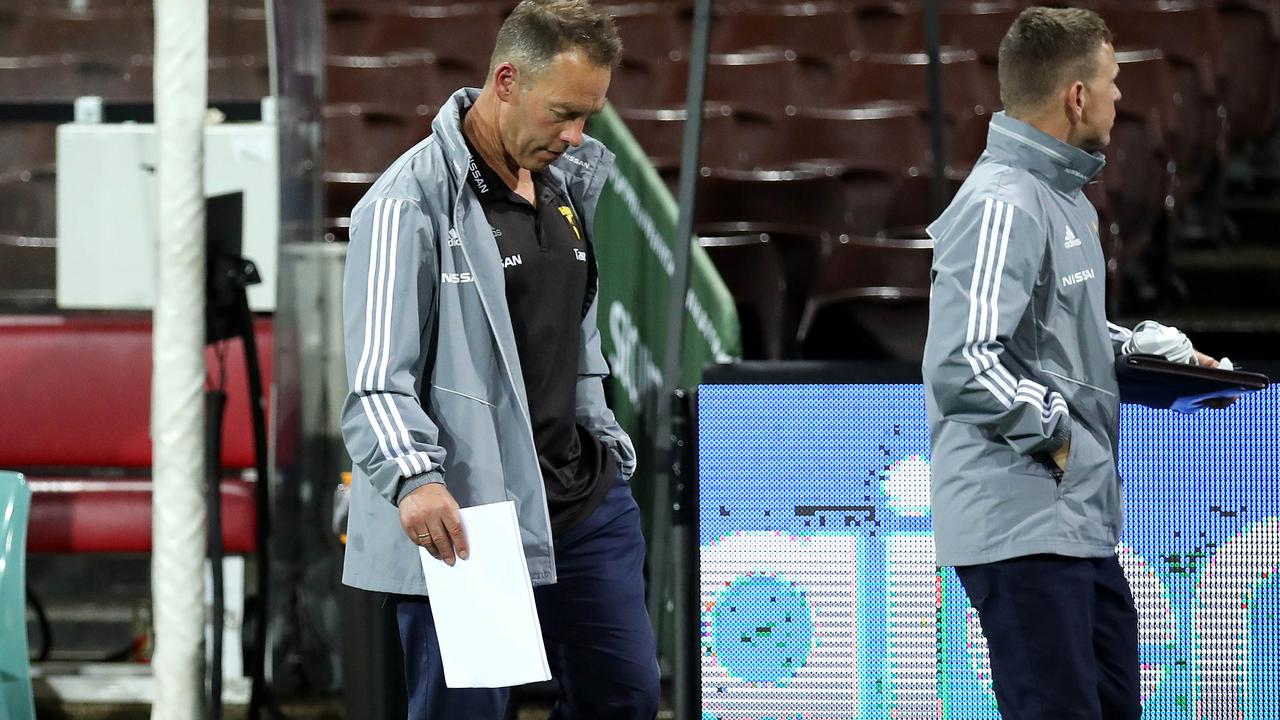 Hawthorn coach Alastair Clarkson leaves the coaches box after the loss during AFL match between the Sydney Swans and Hawthorn Hawks at the SCG. Picture. Phil Hillyard