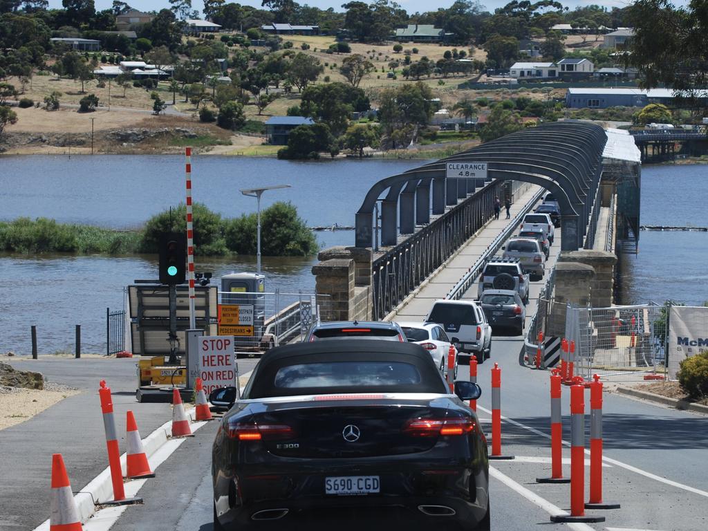 Murray Bridge. Picture: Jo Schulz