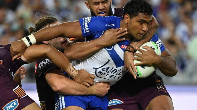 NRL 2022 RD02 Canterbury-Bankstown Bulldogs v Brisbane Broncos - Tevita Pangai Junior Picture NRL photos