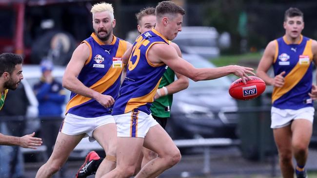 Mitchell De Franceschi in action for Lilydale. Picture: Field of View Photography