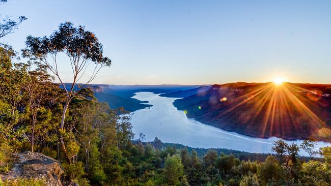 A picture of Lake Burragorang near Warragamba Dam.