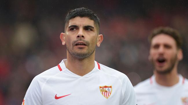 Sevilla star Ever Banega looks set to join the Gunners.