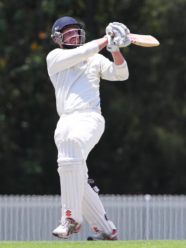 Kevin Chapman in action for the Dolphins last season.