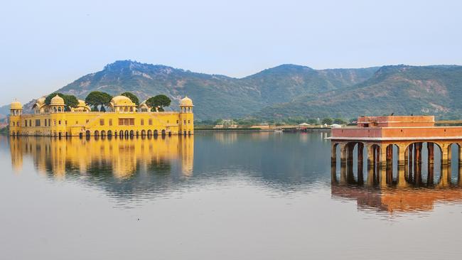 Water Palace (Jal Mahal) in Man Sagar Lake. Jaipur, Rajasthan, India. 18th Century. The palace Dzhal-Mahal