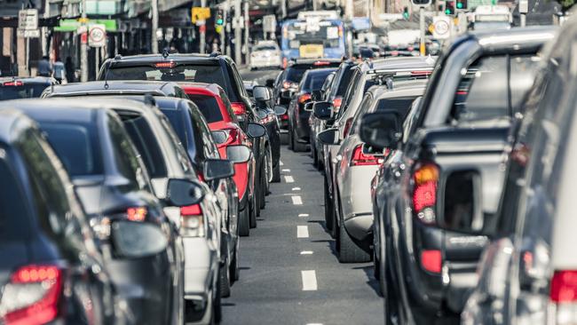 Sydney might be bigger, faster and busier, but new analysis by the Grattan Institute reveals that traffic delays in Melbourne are at least as bad and often worse.