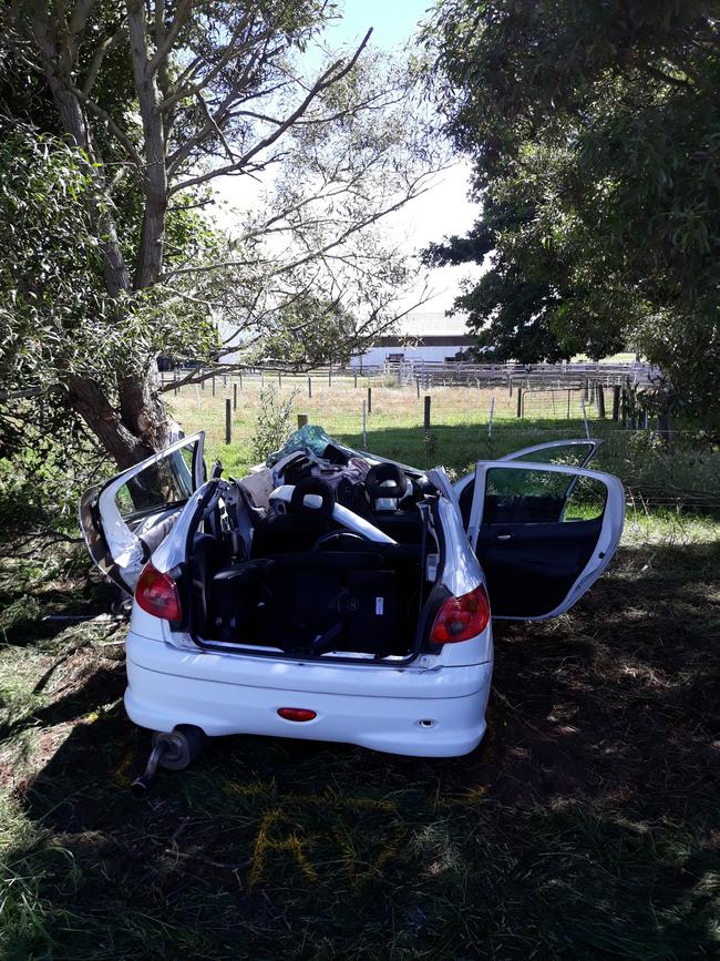 Single vehicle car crash on Pateena Rd near Longford.