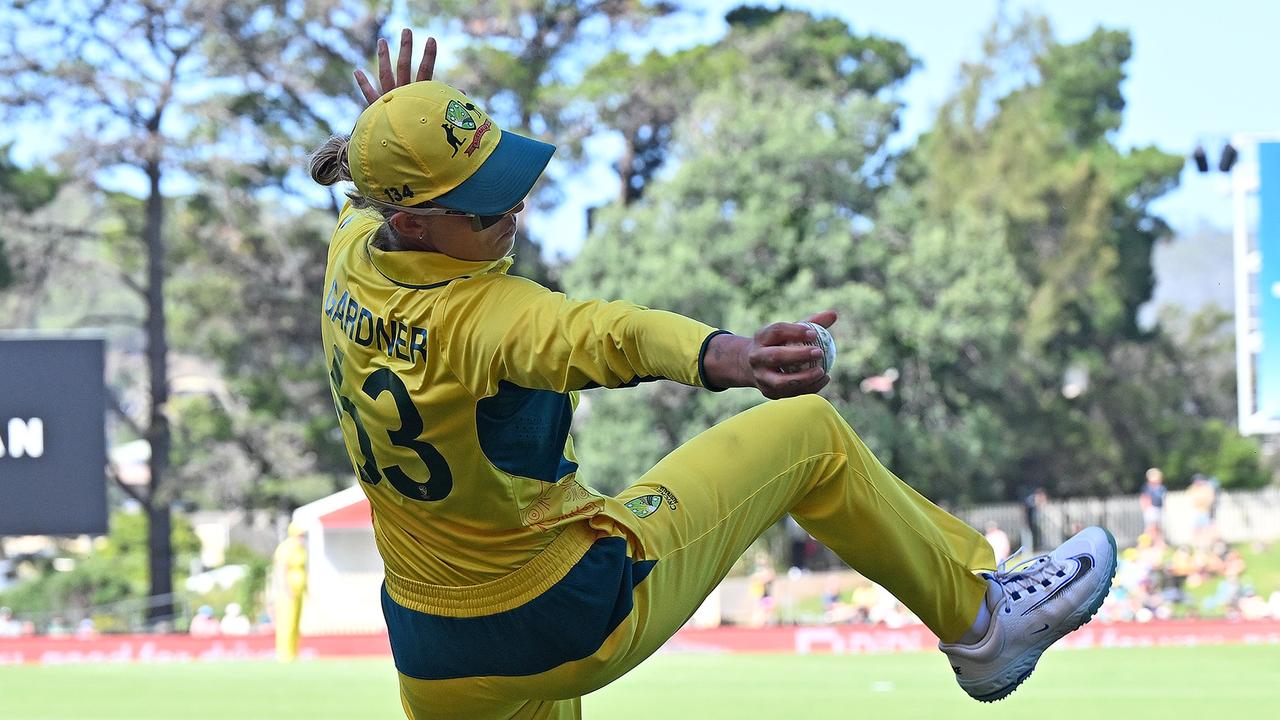 Miracle catch caps off brilliant Aussie Ashes win