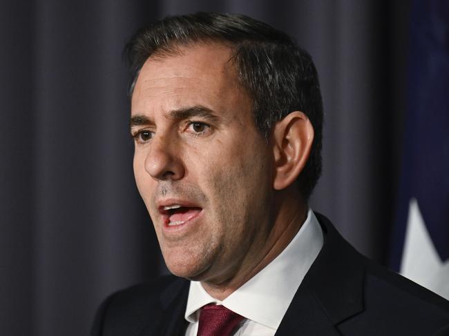 Mr Chalmers went on to confirm that some politicians would be treated differently. Picture: NewsWire / Martin Ollman